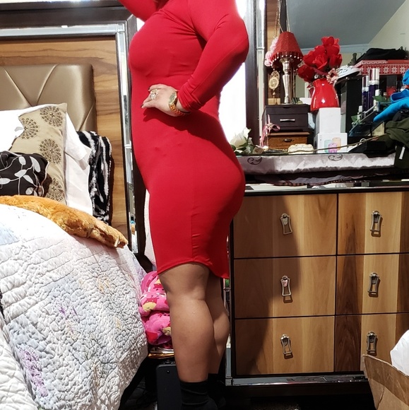 RED MIDI NWT DRESS WANTMYLOOK SIZE LARGE 🌹❤ - Picture 2 of 8